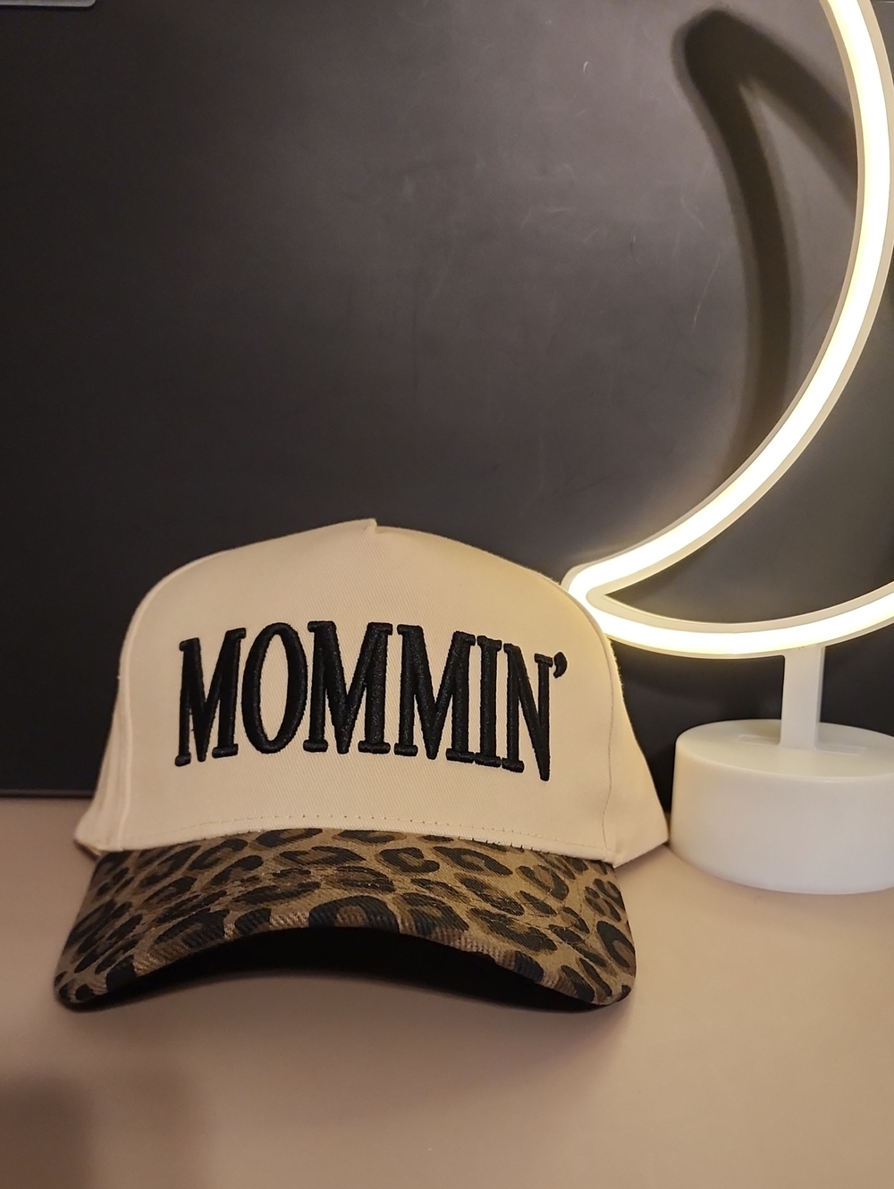Mommin' Leopard-Trim Baseball Cap - Cream